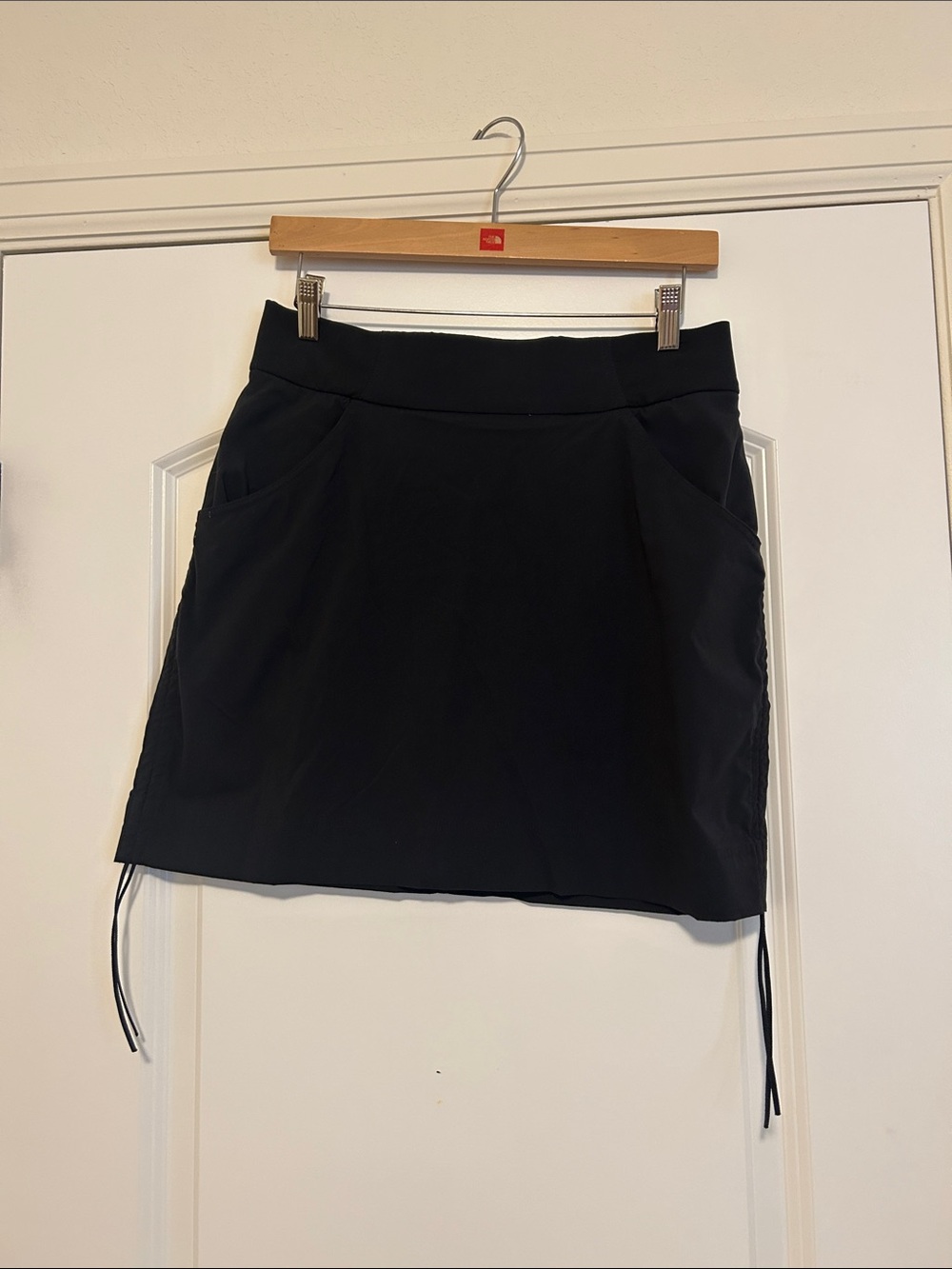 Women’s Columbia Black Active Skort Size Medium